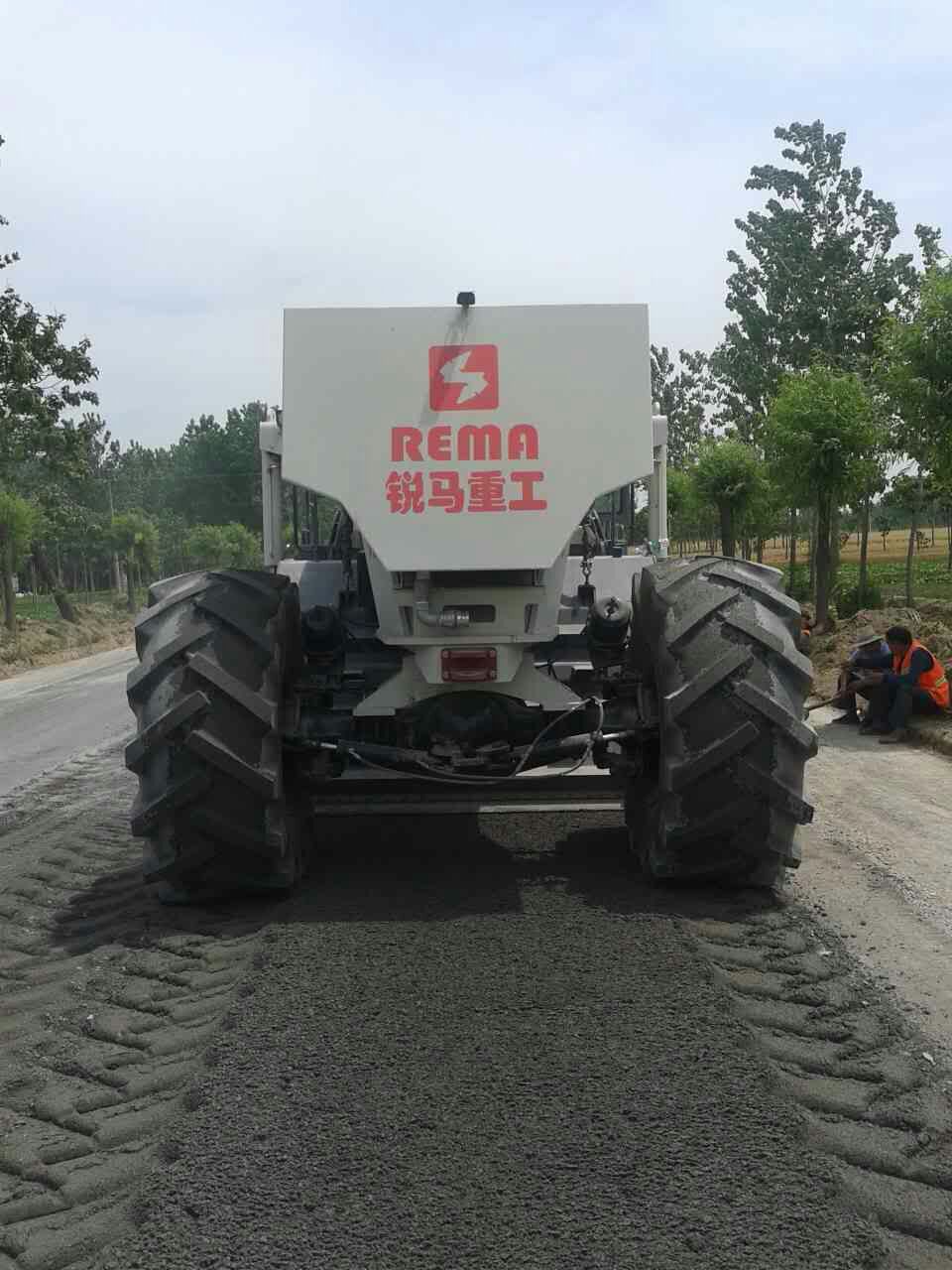 WR2300V，淮陽省道冷再生效果