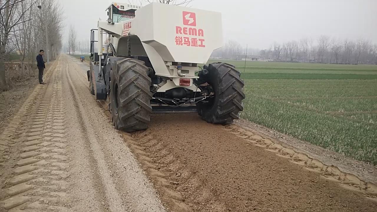 RZ580，荷澤灰土路基冷再生